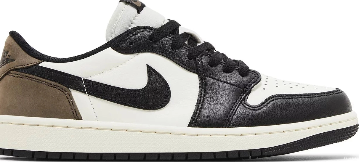 Jordan OG Retro Low Mocha 1 0812